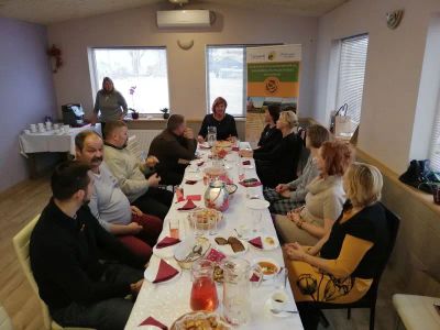 Ziemassvētku priekšvakarā satiekas Zemgales saimnieces un Zemgales saimnieki