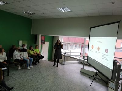 Iedvesma un pieredzes apmaiņa karjeras skolotājiem Ropažu novadā