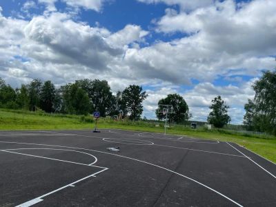 Līvbērzes sporta bāze - strītbola laukums