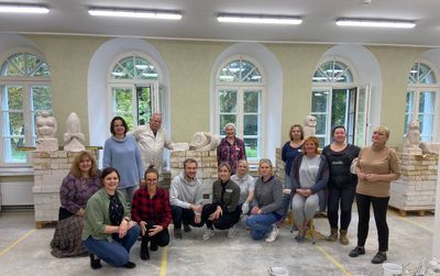 Tēlniecības meistarklase “Rudens pieskāriens” aizvadīta radoši